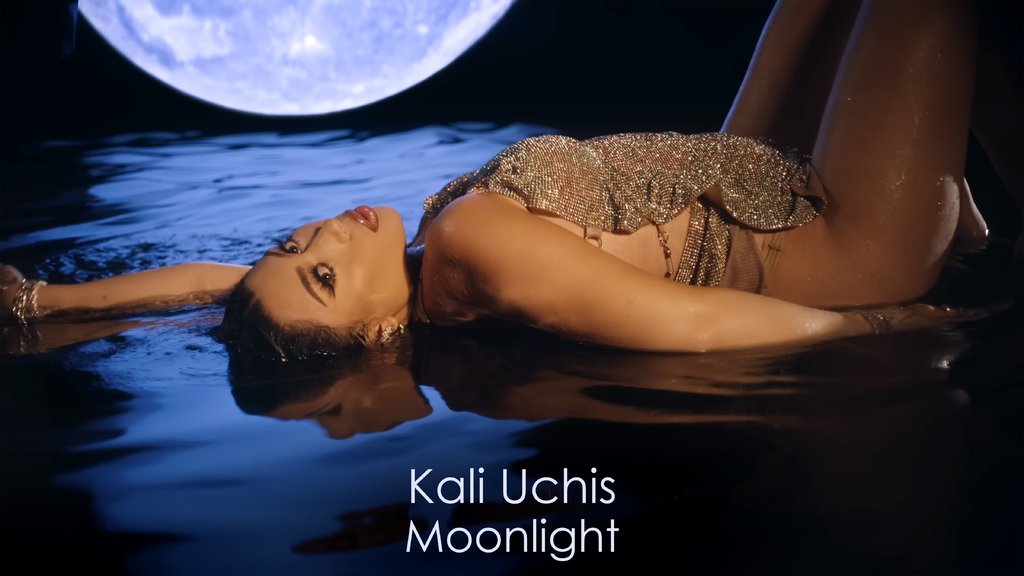 Kali Uchis Moonlight